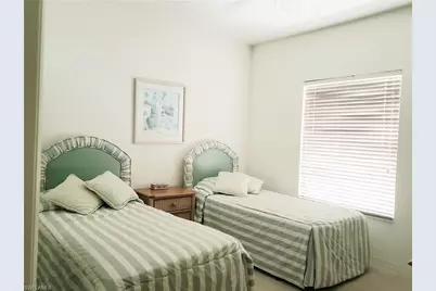 661 Wiggins Lake Dr #201, Naples, FL 34110 - Photo 19