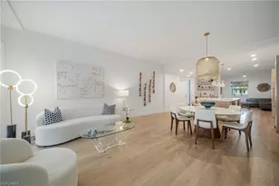 700 Bentwater Cir, Naples, FL 34108 - Photo 13
