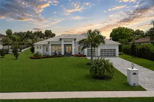 1631 N Copeland Dr, Marco Island, FL 34145 - Photo 3