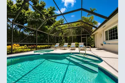 660 Regatta Rd, Naples, FL 34103 - Photo 7