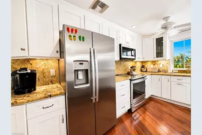 660 Regatta Rd, Naples, FL 34103 - Photo 21