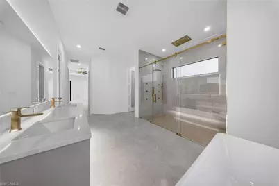 522 17th St SW, Naples, FL 34117 - Photo 31