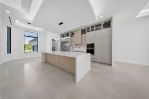 522 17th St SW, Naples, FL 34117 - Photo 17