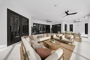 522 17th St SW, Naples, FL 34117 - Photo 5