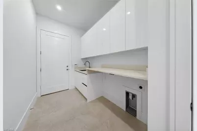 522 17th St SW, Naples, FL 34117 - Photo 33