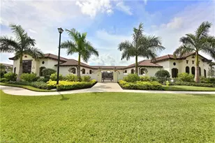 15145 Palmer Lake Cir, Naples, FL 34109 - Photo 25