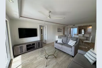 37 High Point Cir E #305, Naples, FL 34103 - Photo 7