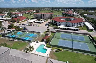 37 High Point Cir E, Naples, FL 34103 - Photo 23