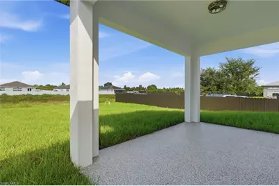 382 Pauline Ave, Lehigh Acres, FL 33974 - Photo 41