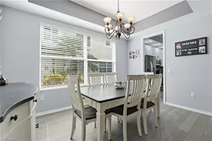 1425 Mariposa Cir, Naples, FL 34105 - Photo 11