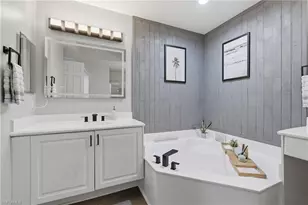 1425 Mariposa Cir, Naples, FL 34105 - Photo 23
