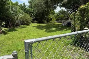12374 Fourth St, Fort Myers, FL 33905 - Photo 7