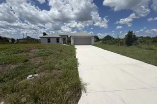 147 Peoria St, Lehigh Acres, FL 33974 - Photo 5