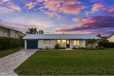 4724 Spring Creek Dr, Bonita Springs, FL 34134 - Photo 9
