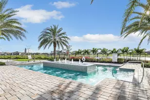 18400 Parksville Dr, Estero, FL 33928 - Photo 5