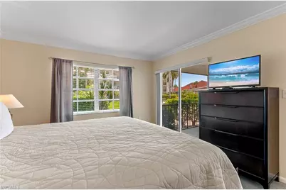 5 High Point Cir W #104, Naples, FL 34103 - Photo 17