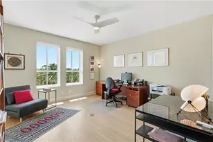 285 Grande Way, Naples, FL 34110 - Photo 19
