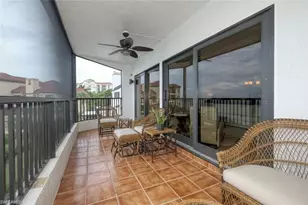 334 La Peninsula Blvd, Naples, FL 34113 - Photo 17