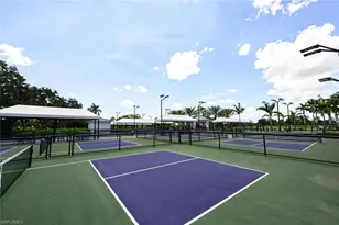 506 Courtside Dr, Naples, FL 34105 - Photo 37