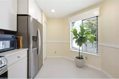 506 Courtside Dr #E201, Naples, FL 34105 - Photo 7