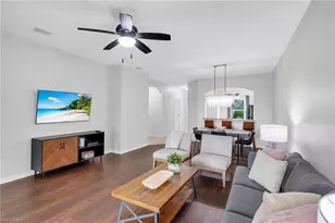 1320 Charleston Square Dr, Naples, FL 34110 - Photo 19