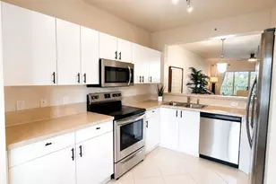 7839 Regal Heron Cir, Naples, FL 34104 - Photo 3