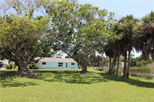 5332 Myrtle Ln, Naples, FL 34113 - Photo 3