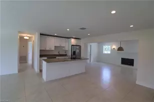 5332 Myrtle Ln, Naples, FL 34113 - Photo 9