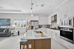 9195 Cayman Dr, Naples, FL 34114 - Photo 11