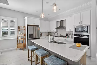 9195 Cayman Dr, Naples, FL 34114 - Photo 9