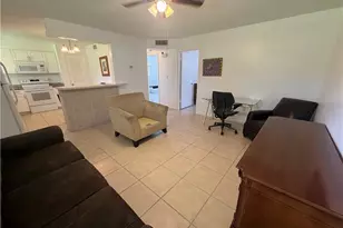 3325 Airport Rd N, Naples, FL 34105 - Photo 13