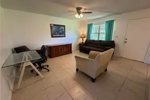 3325 Airport Rd N, Naples, FL 34105 - Photo 11