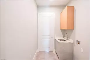 1061 20th Ave NE, Naples, FL 34120 - Photo 25
