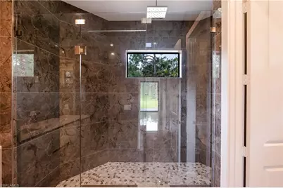 1061 20th Ave NE, Naples, FL 34120 - Photo 15