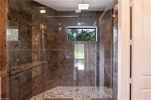 1061 20th Ave NE, Naples, FL 34120 - Photo 15