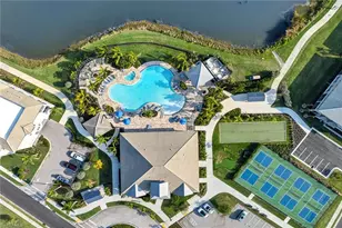 233 Indies Dr E, Naples, FL 34114 - Photo 49