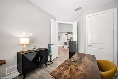 233 Indies Dr E #201, Naples, FL 34114 - Photo 17