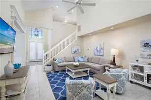 8900 Ventura Way, Naples, FL 34109 - Photo 11