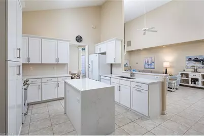 8900 Ventura Way, Naples, FL 34109 - Photo 13