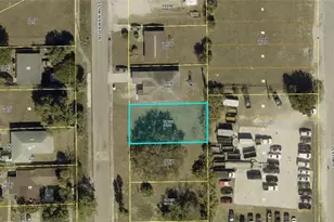 2037 Jaylen Watkins St, Fort Myers, FL 33916 - Photo 3