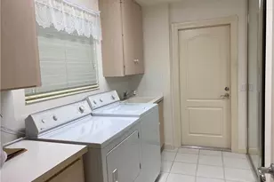 3139 Andorra Ct, Naples, FL 34109 - Photo 23