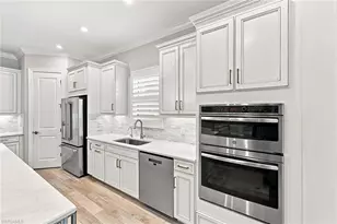 9356 Montelanico Loop, Naples, FL 34119 - Photo 13