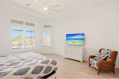 11420 Canal Grande Dr, Fort Myers, FL 33913 - Photo 27
