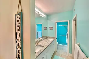 230 Sugar Pine Ln, Naples, FL 34108 - Photo 11