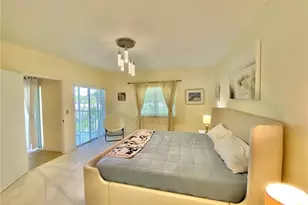 230 Sugar Pine Ln, Naples, FL 34108 - Photo 7