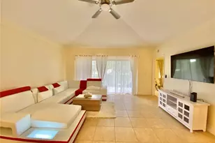 230 Sugar Pine Ln, Naples, FL 34108 - Photo 23