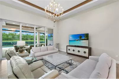 14338 Laguna Springs Ln, Naples, FL 34114 - Photo 7