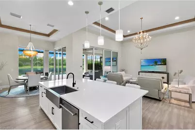14338 Laguna Springs Ln, Naples, FL 34114 - Photo 13