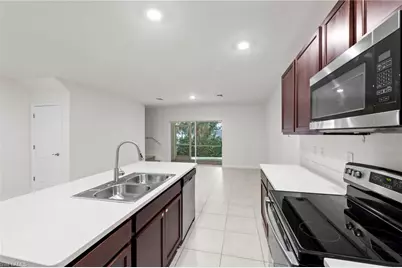 15381 Wildflower Cir, Naples, FL 34119 - Photo 3