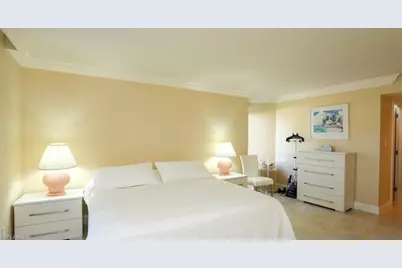 4551 Gulf Shore Blvd N #301, Naples, FL 34103 - Photo 23